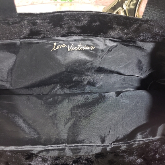 Victoria's Secret Limited Edition Velvet Tote - Picture 6 of 8